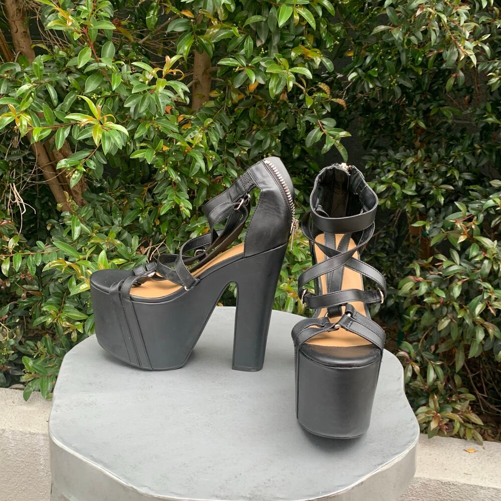 Current Mood Strappy Platform Black Pleather Heel… - image 1